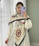 روسری سوپر نخ طرح تک قاب گل دار سایز ۱۴۰