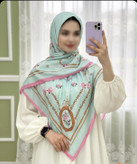 روسری سوپر نخ طرح تک قاب گل دار سایز ۱۴۰