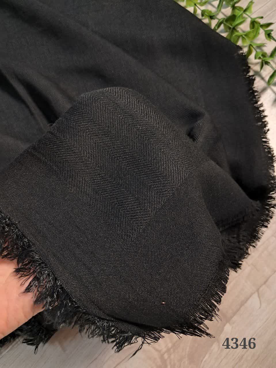 روسری نخی جناقی ریشه پرزی سایز ۱۴۰