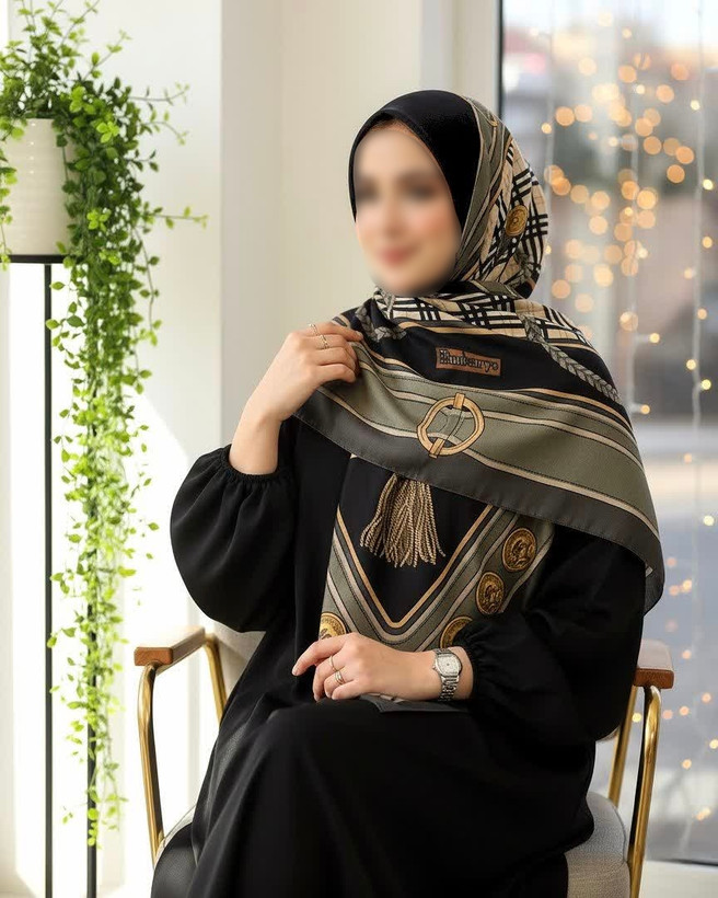 روسری نخی سیا اسکارف طرح زنجیری سایز ۱۴۰